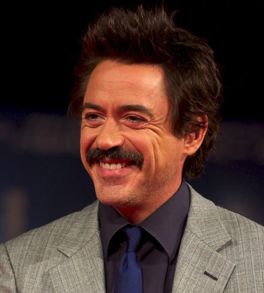 Robert Downey jr. trägt den Bart a la