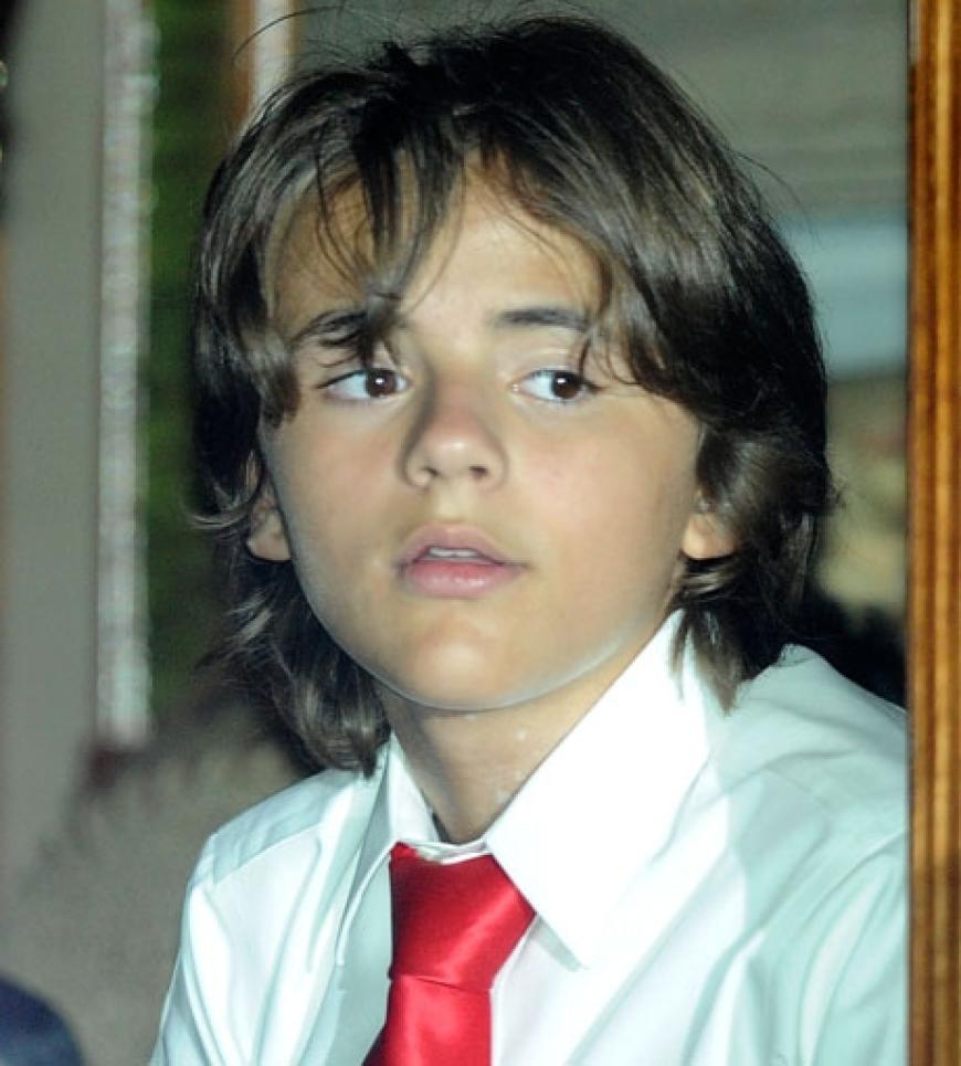 Sein älterer Sohn: Prince Michael Jr., 12, wirkt gefasst. Doch wie soll er den frühen Tod seines Vaters verkraften?