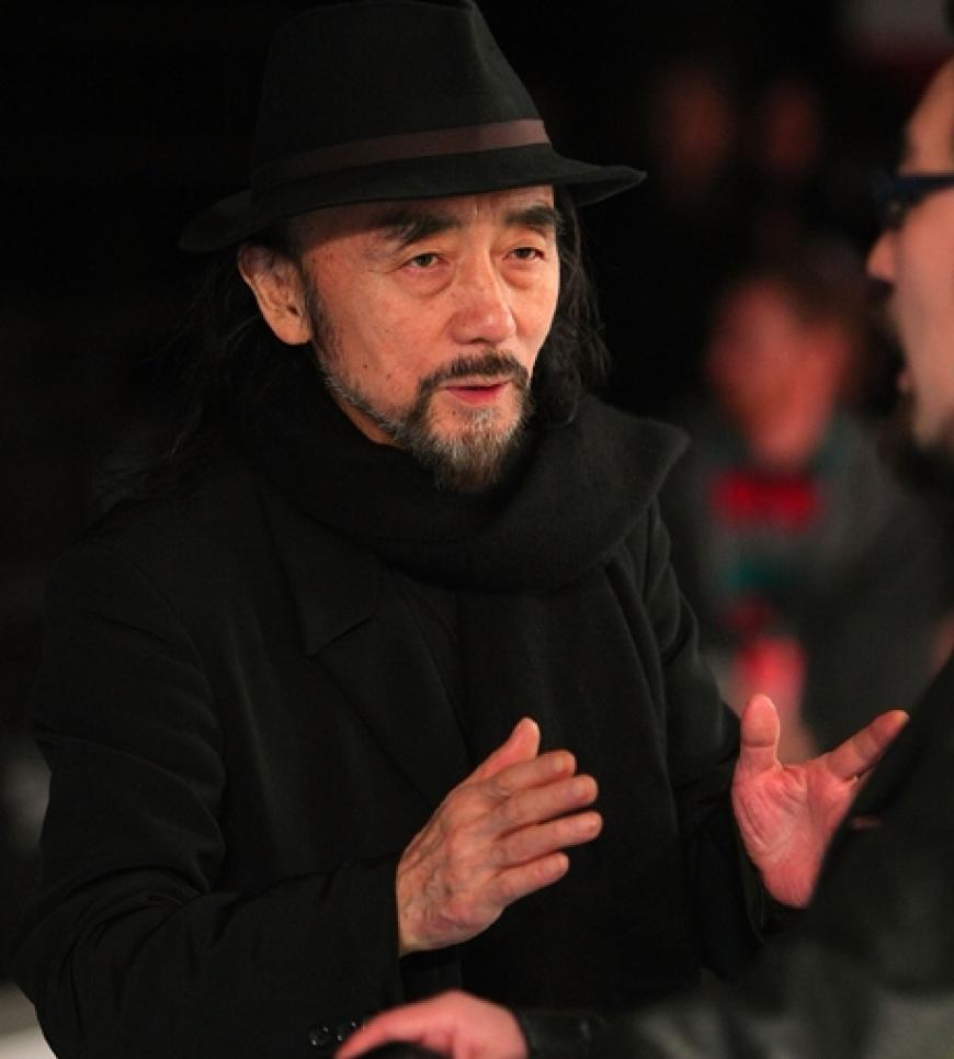 Yohji Yamamoto ist einer der gefragtesten Designer der Welt. In New York präsentierte er seine neue Y-3 Herbst/Winter Kollektion 2009-10