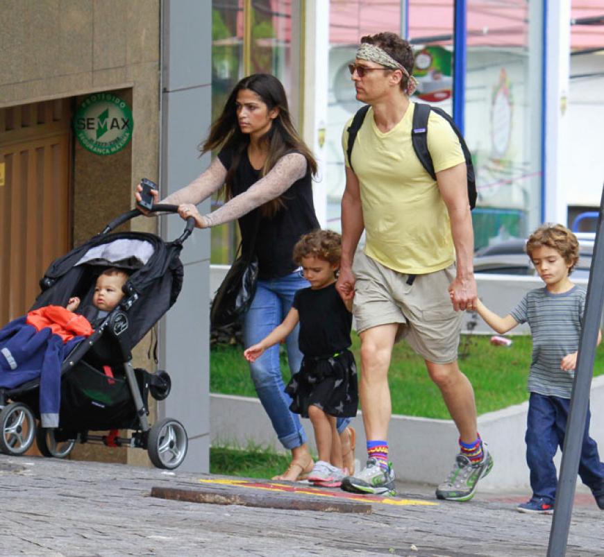 Weihnachtsurlaub in Brasilien! Matthew McConaughey, Camila Alves und ihre drei gemeinsamen Kids verbringen den Urlaub ganz entspannt in Camillas Heimat