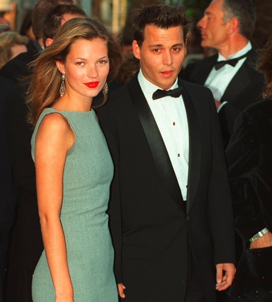 Von 1994 bis 1999 war das Model mit dem Schauspieler Johnny Depp liiert