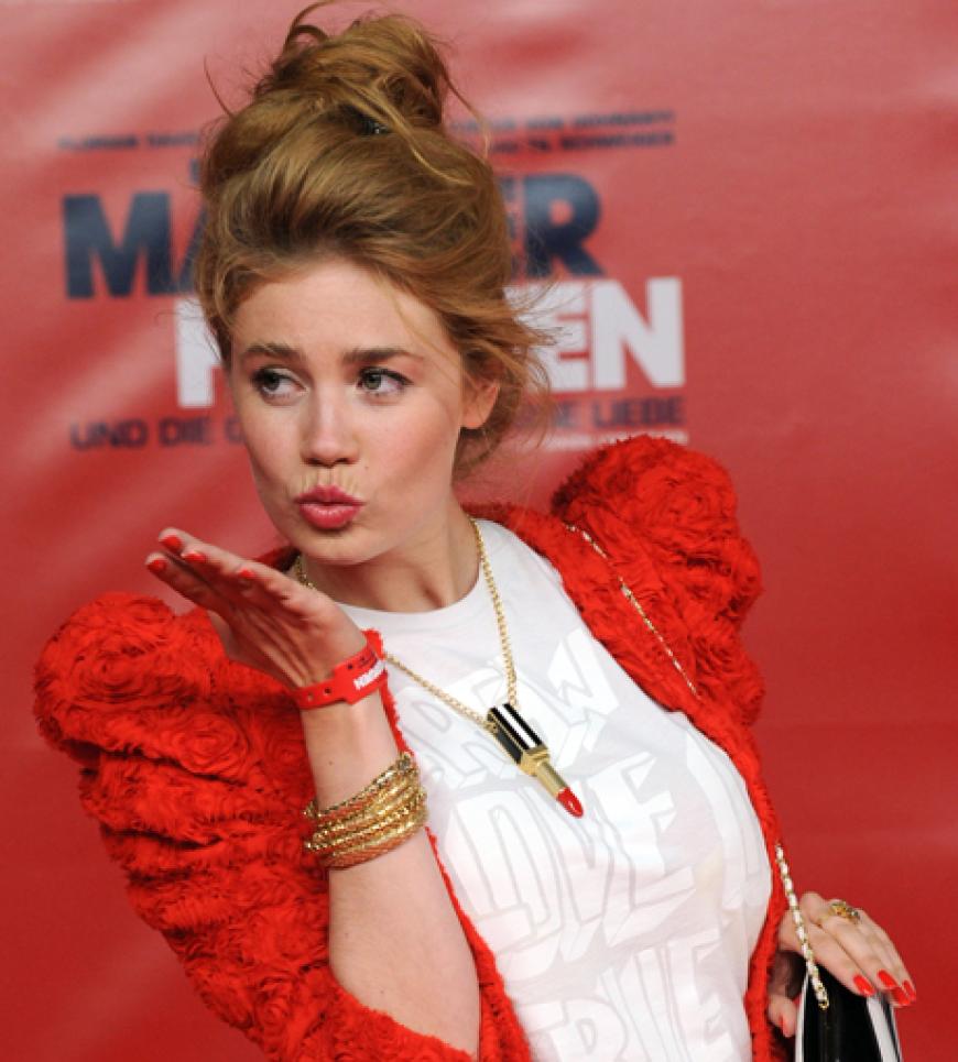 Verrückt gestylt wie immer: Palina Rojinski