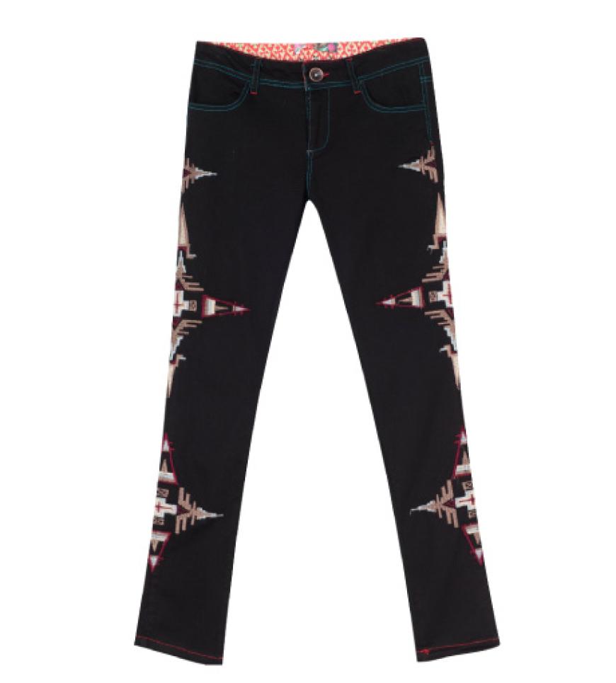 Atzeken-Muster: Black-Beauty von Desigual, ca. 80 Euro