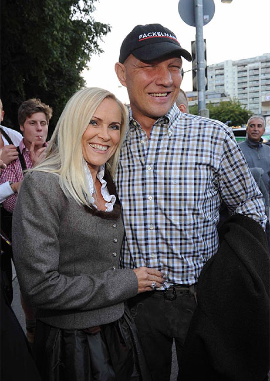 Axel Schulz und Frau Patricia auf dem Weg zum Laureus Stammtisch´