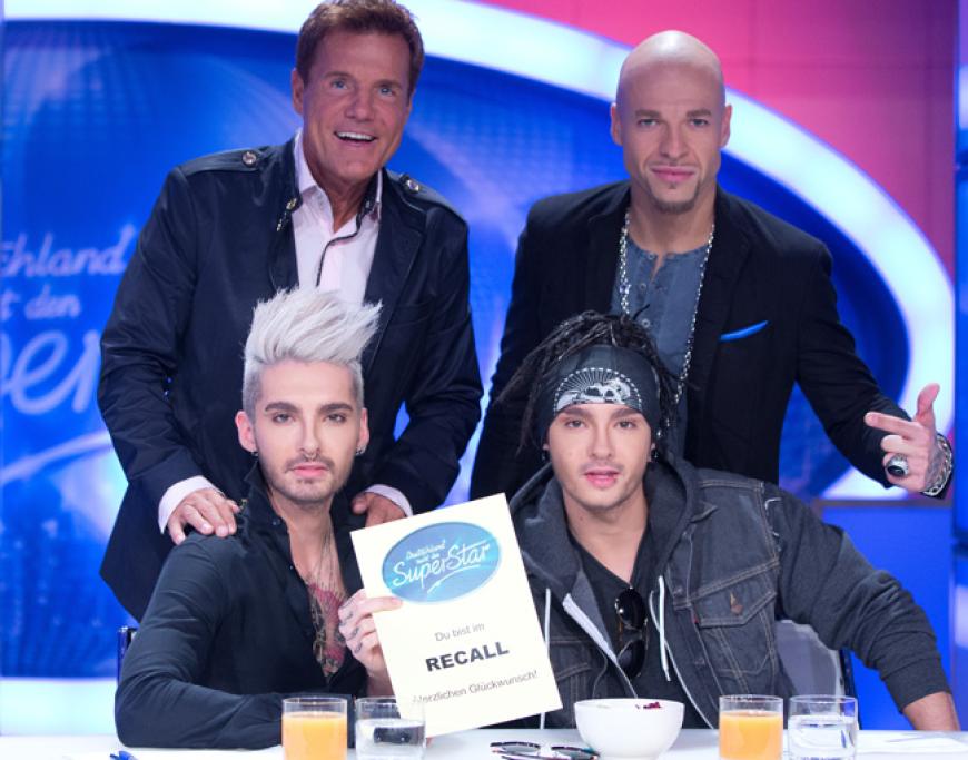 Bill Kaulitz und sein Bruder Tom melden sich zurück! Die beiden Zwillingsbrüder von Tokio Hotel feiern ihr Comeback als Juroren in der DSDS-Jury. OK! blickt auf das Leben des von Millionen Fans geliebten Paradiesvogels zurück