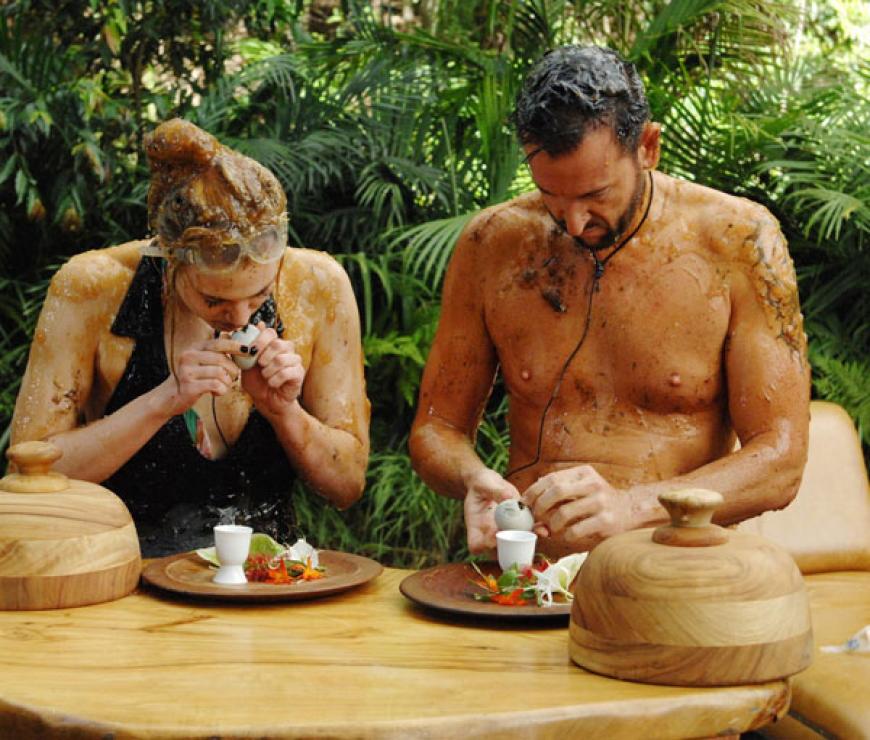Brechalarm: Larissa und Michael Wendler müssen ein´ fermentiertes Ei essen