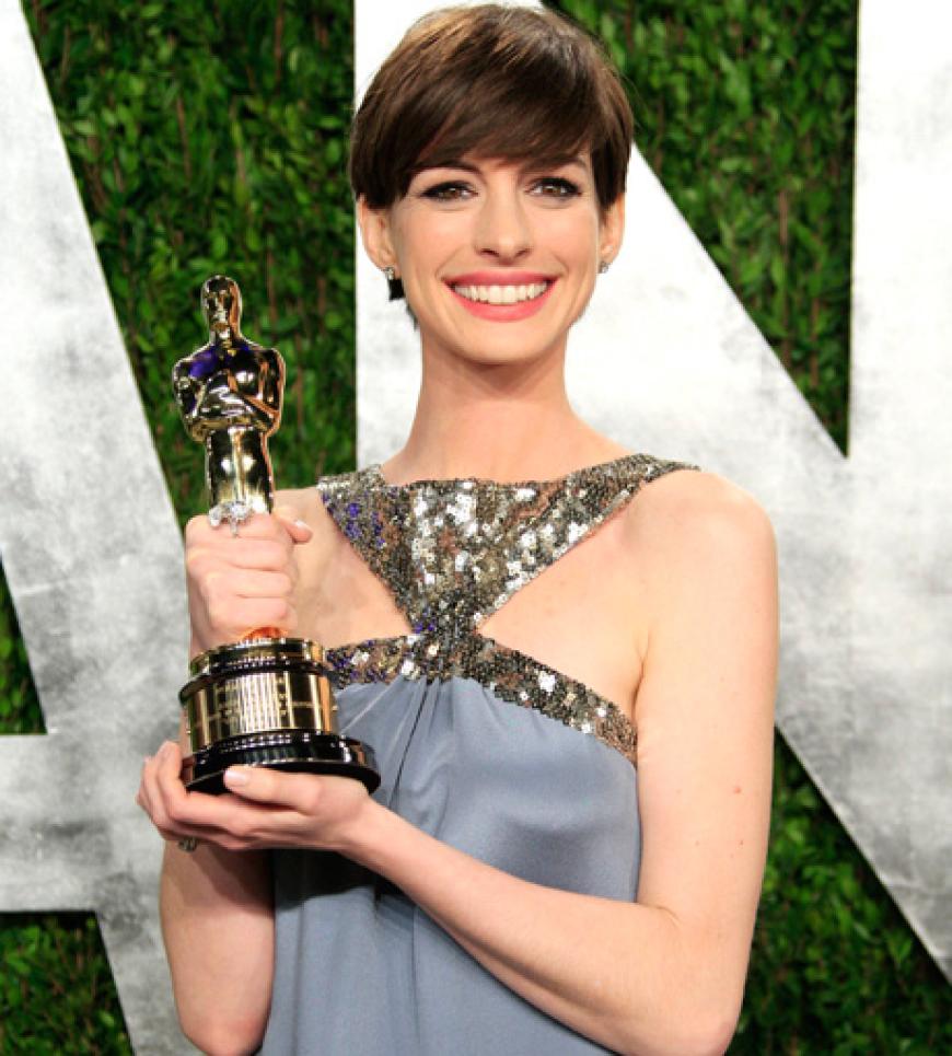 Da is das Ding: Anne Hathaway wurde zur besten Nebendarstellerin für ihre Rolle in