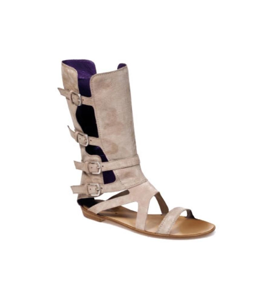 Gladiatorsandalen aus Wildleder von Vic Matiè, ca. 240 Euro