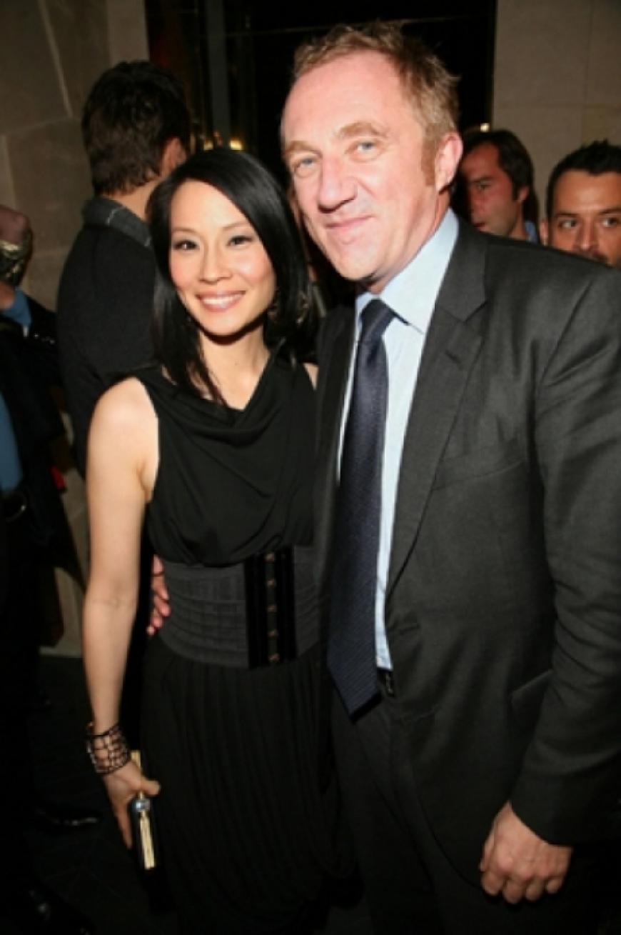 Yves-Saint- Laurent-Boss Francois-Henri Pinault (ohne Verlobte Salma Hayek) „tröstete