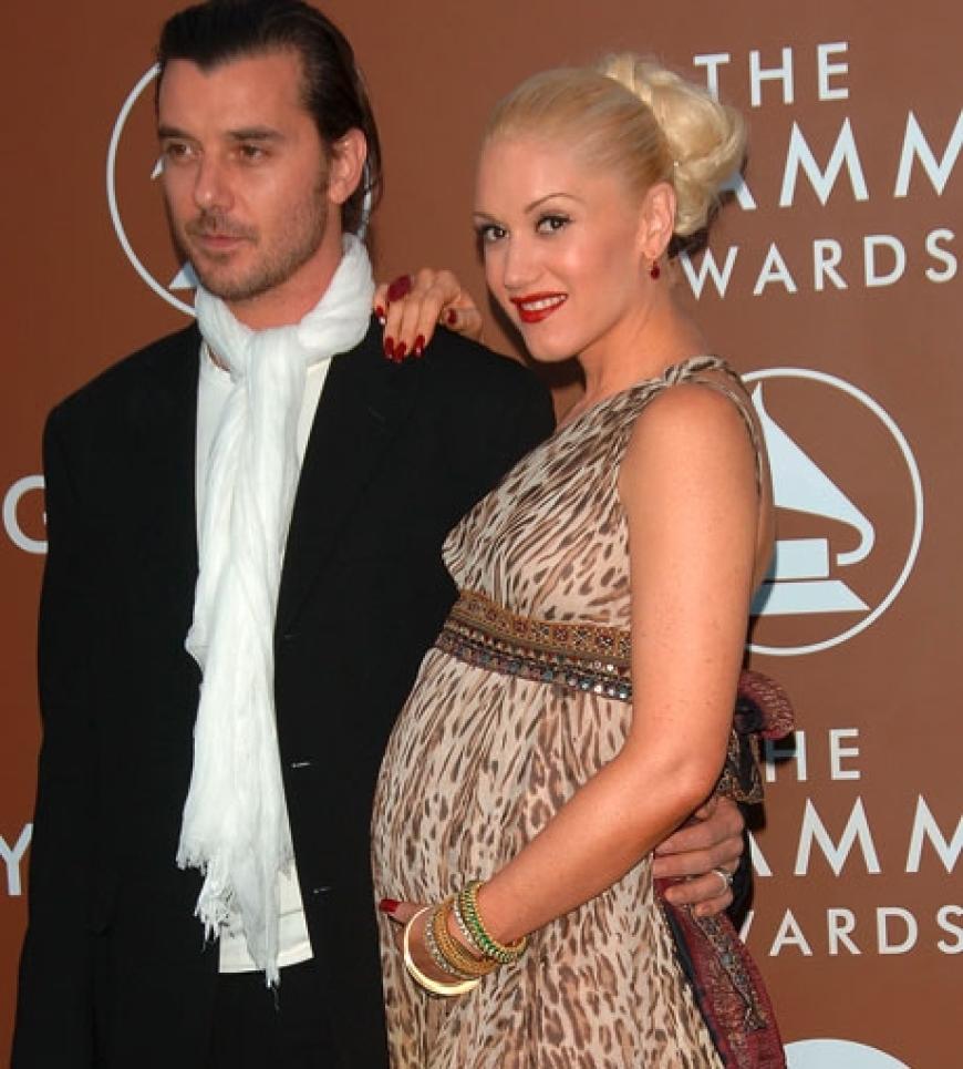 Bei den Grammy Awards 2006 kam Gwen schwanger gemeinsam mit ihrem Mann Gavin Rossdale
