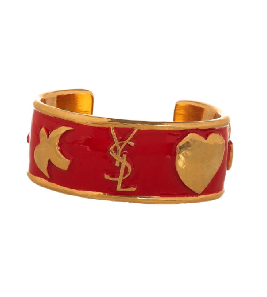 Armreif von Yves Saint Laurent über net-a-porter.com, ca. 250 Euro