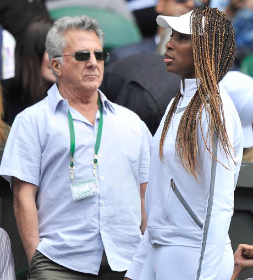 Hollywood-Star Dustin Hoffman neben Tennis-As Venus Williams
