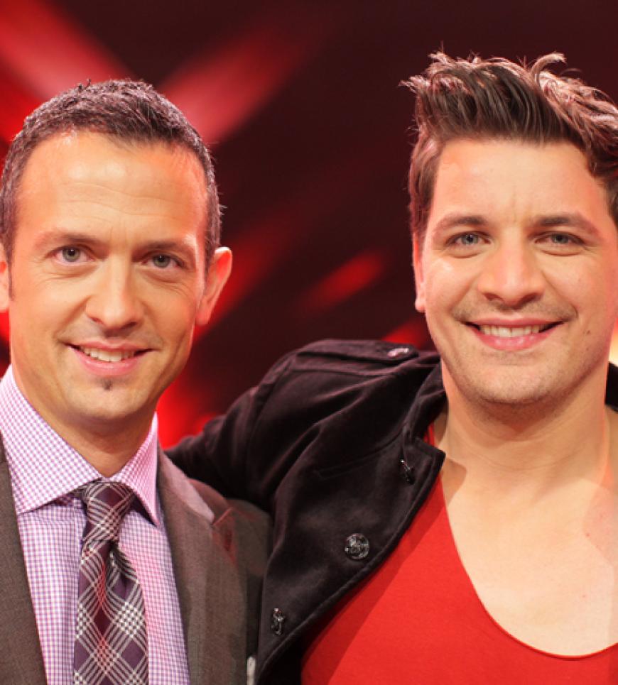 Juror und Mentor Till Brönner mit seinem Schützling David Pfeffer
