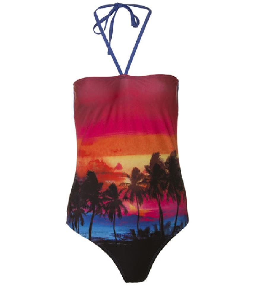 Ein Sonnenuntergang aus dem Bilderbuch: Badeanzug von Primark, ca. 10 Euro