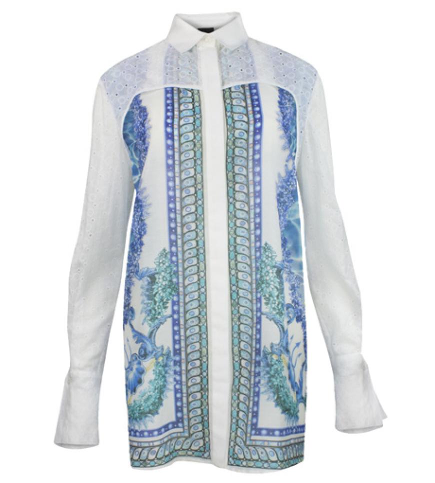 In dieses Stück lohnt es sich zu investieren: Just Cavalli Bluse über timandstella.com, ca. 290 Euro