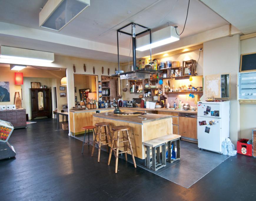 ... in dieser stylischen Wohnung