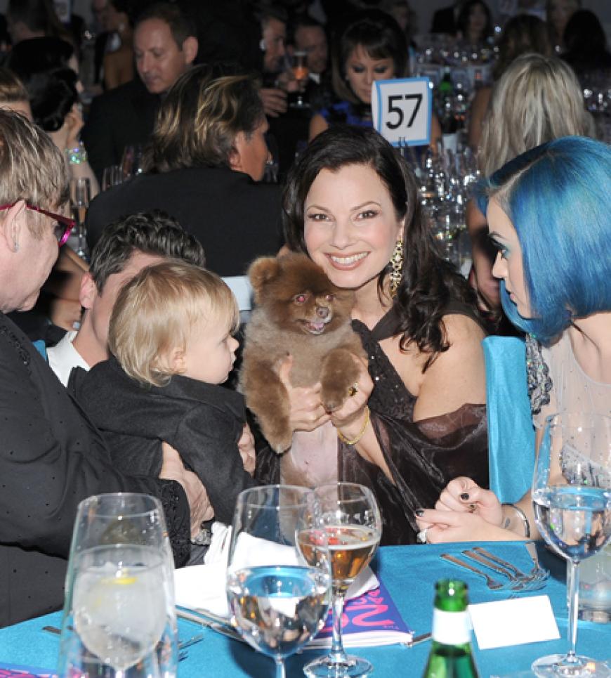 Gastgeber Elton John mit seinem Sohn sowie Fran Drescher und Sängerin Katy Perry