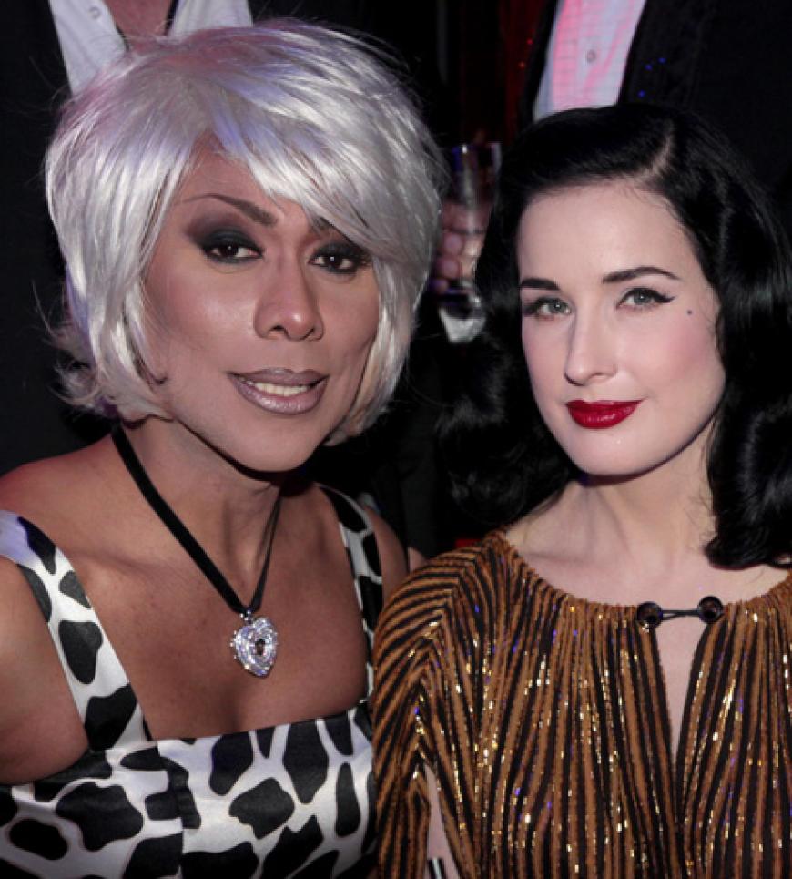 Montag ist eben doch der süßeste Tag der Woche - zumindest dank so einer Party. Mit dabei waren auch Drag-QueenCatherine Leclery und Burlesque-Star Dita von Teese