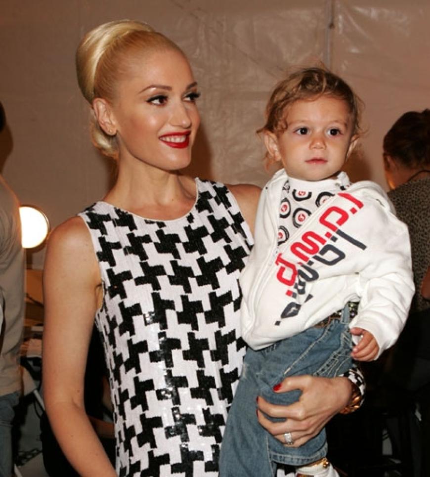 Für ihre Kids tut Gwen Stefanie alles. Ihre beiden Söhne Kingston und Zuma laufen schon seit ihrer Geburt in den angesagtesten Klamotten herum