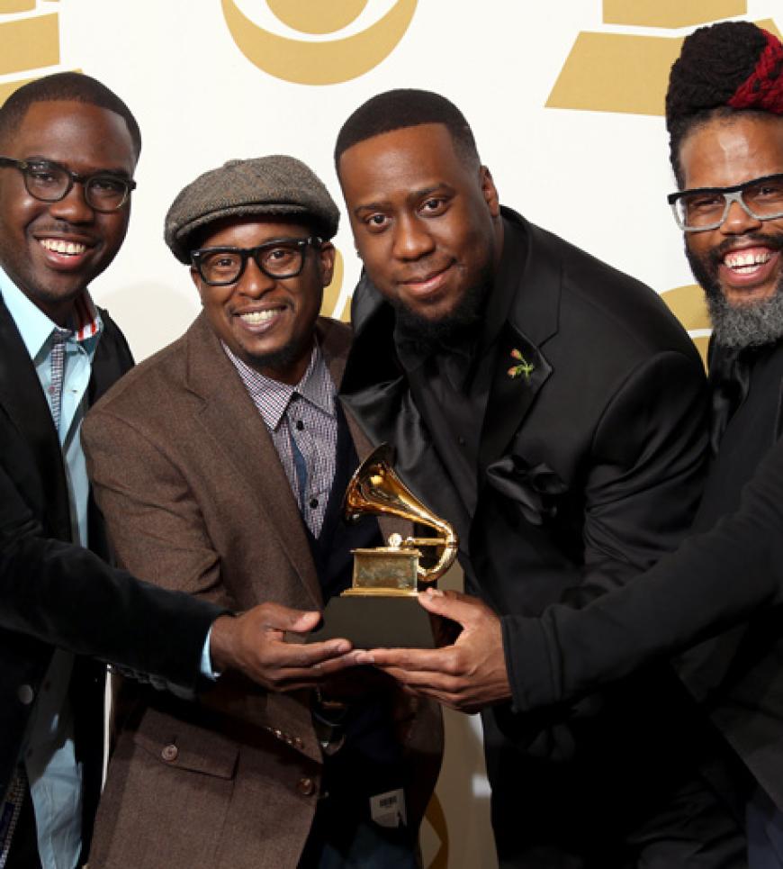 Derrick Hodge, Chris Dave, Robert Glasper und Casey Bengamin sind die Gewinner in der Kategorie
