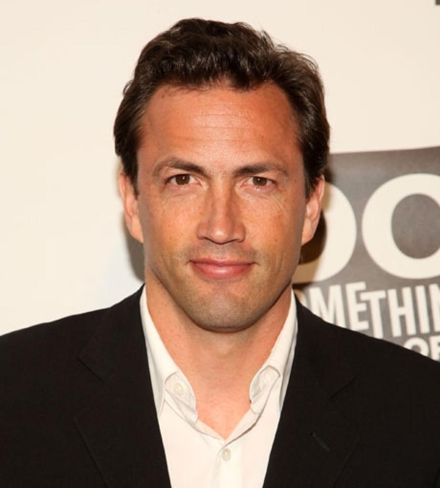 Andrew Shue spielte