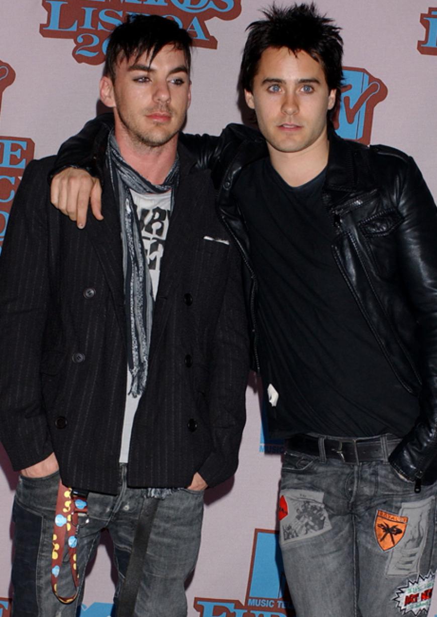 Jared Leto und sein Bruder Shannon Leto (links) sind nicht nur privat ganz dicke - auch beruflich können sich die beiden nicht so recht trennen. Shannon ist der Drummer von Jareds Band