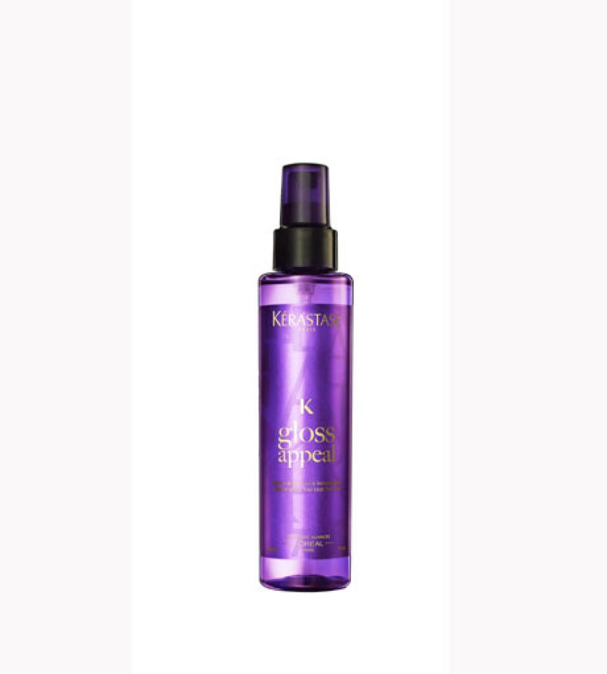 Etwas Glanzspray als Finish bringt auch die Haarpracht auf Glamour-Kurs.