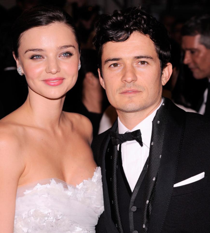 Auspacken darf sie allerdings nur einer: Hollywood-Beau Orlando Bloom
