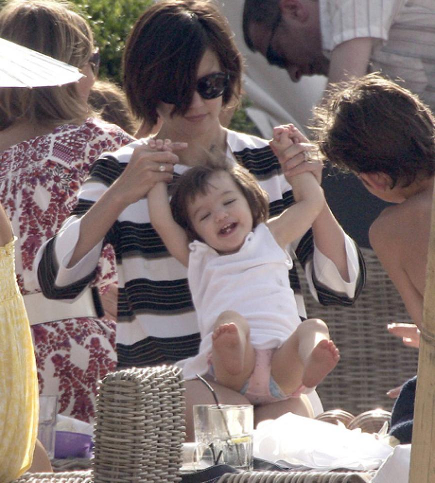 Happy Girl: Suri Cruise mit Mutter Katie Holmes