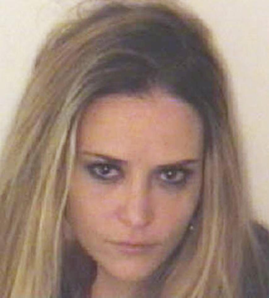 2012: Die Ex-Frau von Charlie Sheen, Brooke Mueller, entkam gerade so einer Haftstrafe, weil sie sich dem Kokainbesitz schuldig bekannte