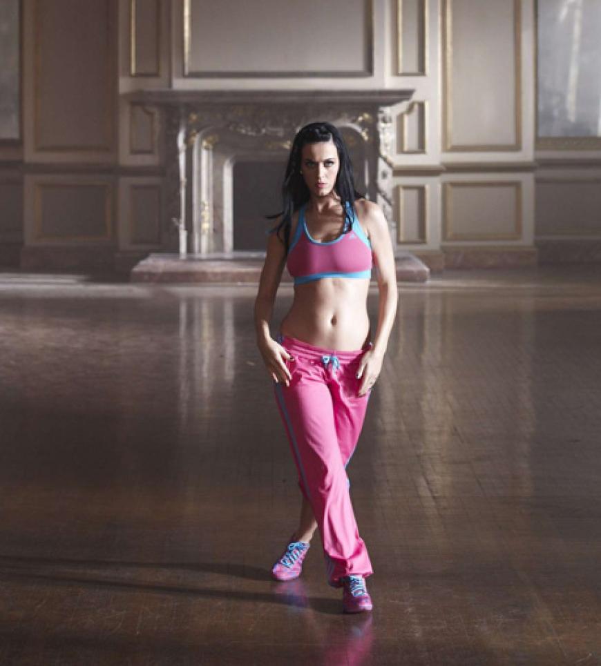 Heißes Sport-Outfit: So sexy macht Katy Perry Gymnastik