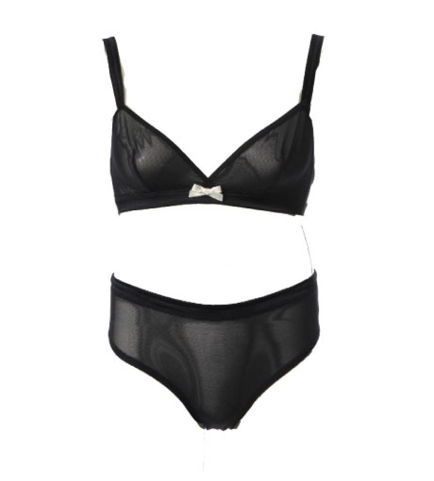 Transparenz von Hoff by Hoff: Triangel-BH ca. 50 Euro, Slip ca. 35 Euro