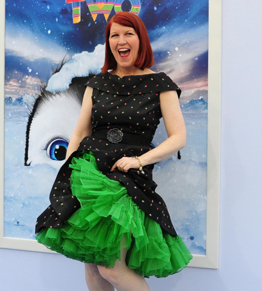 Kurz das Röckchen in die Höh': Schauspielerin Kate Flannery