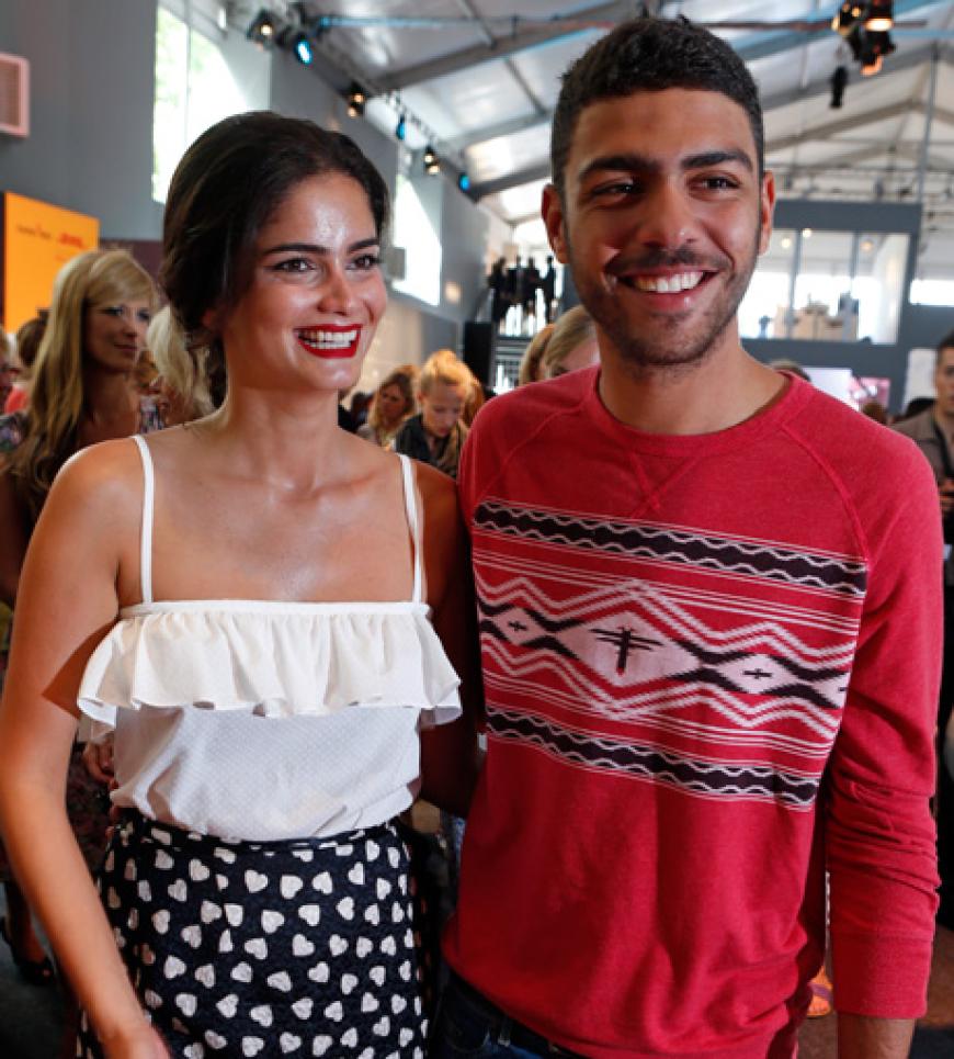 Da haben sich ja zwei gefunden: Shermine Sharivar und Noah Becker im Fashion Week-Zelt