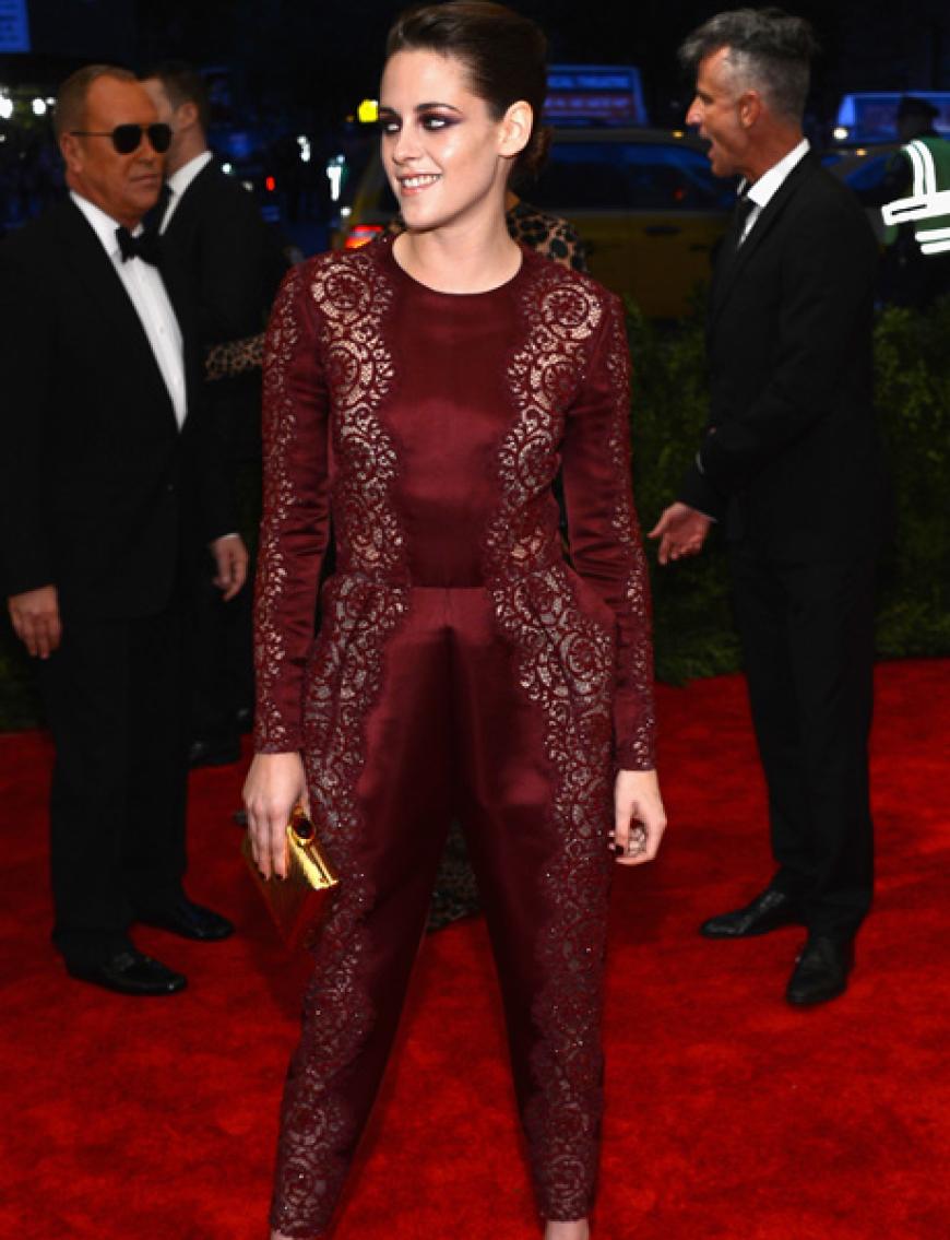 Kristen Stewart trug eine Robe von Stella McCartney
