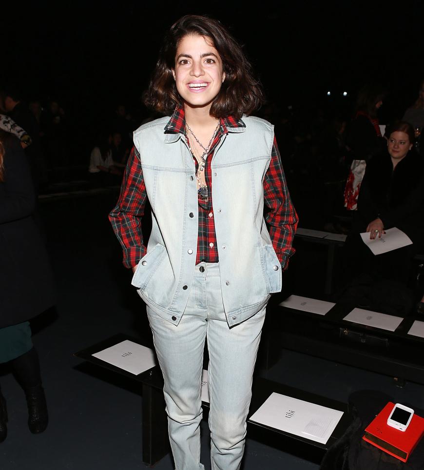 Ist Modebloggerin Leandra Medine unter die Holzfäller gegangen? Oder doch eher unter die Bauern? Vielleicht trägt sie aber auch nur die alten Klamotten ihres Vaters...
