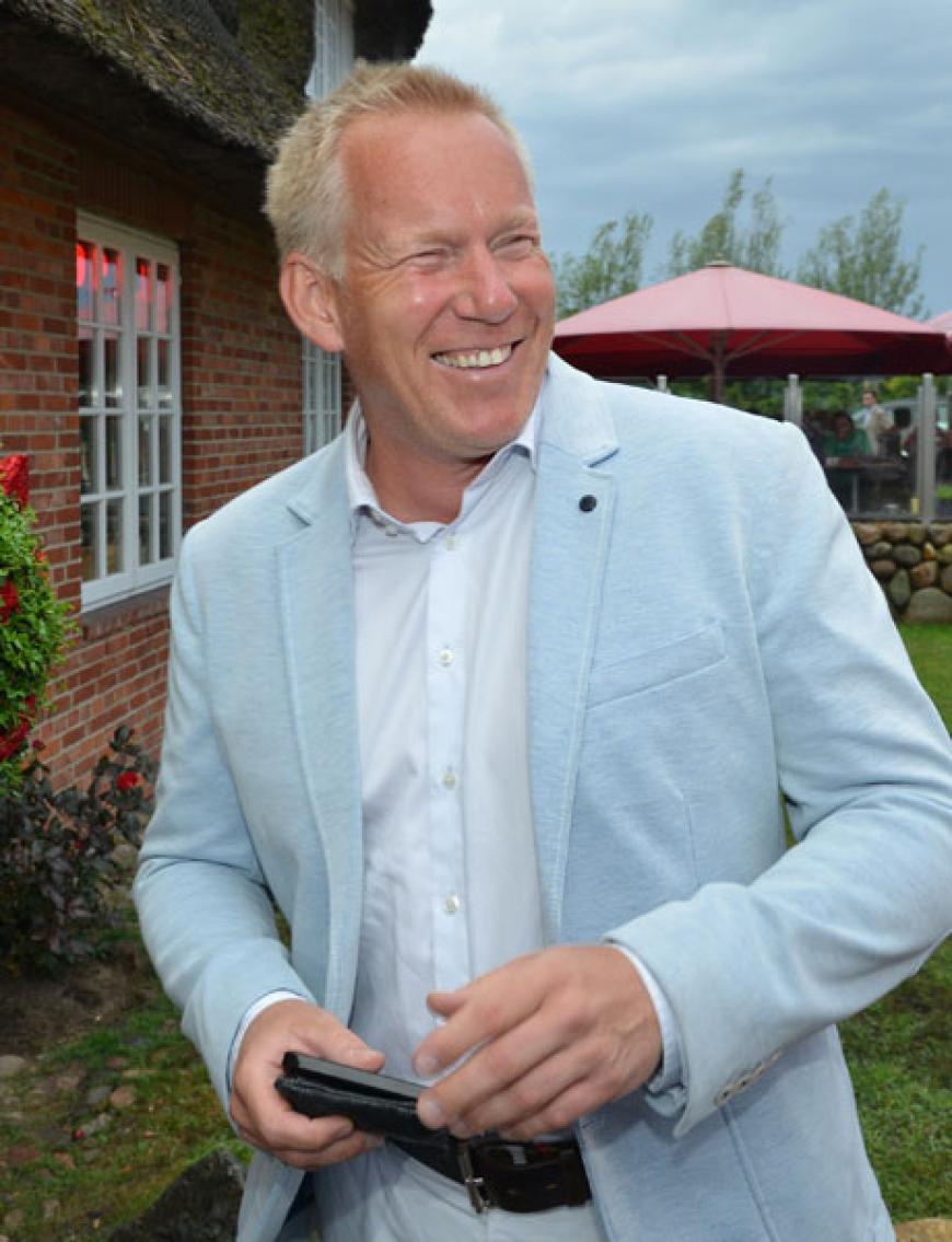 Übrigens: Die Zahl der Linkshänder steigt stetig. Moderator Johannes B. Kerner gehört auch zu ihnen