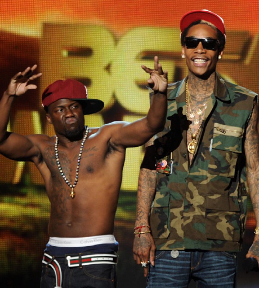 Kevin 'Chocolate Droppa' Hart und Rapper Wiz Khalifa, der als Bester neuer Künstler ausgezeichnet wurde