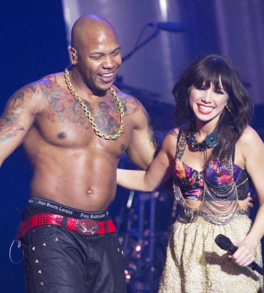 Carly Rae Jepsen and Flo-Rida schmetterten gemeinsam