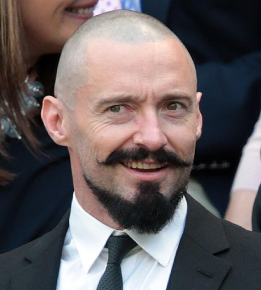 Ach du Schreck! Dieser Mann ist eigentlich ein echter Frauenschwarm - doch neuerdings trägt Hugh Jackman Glatze und einen eigenwilligen Bart