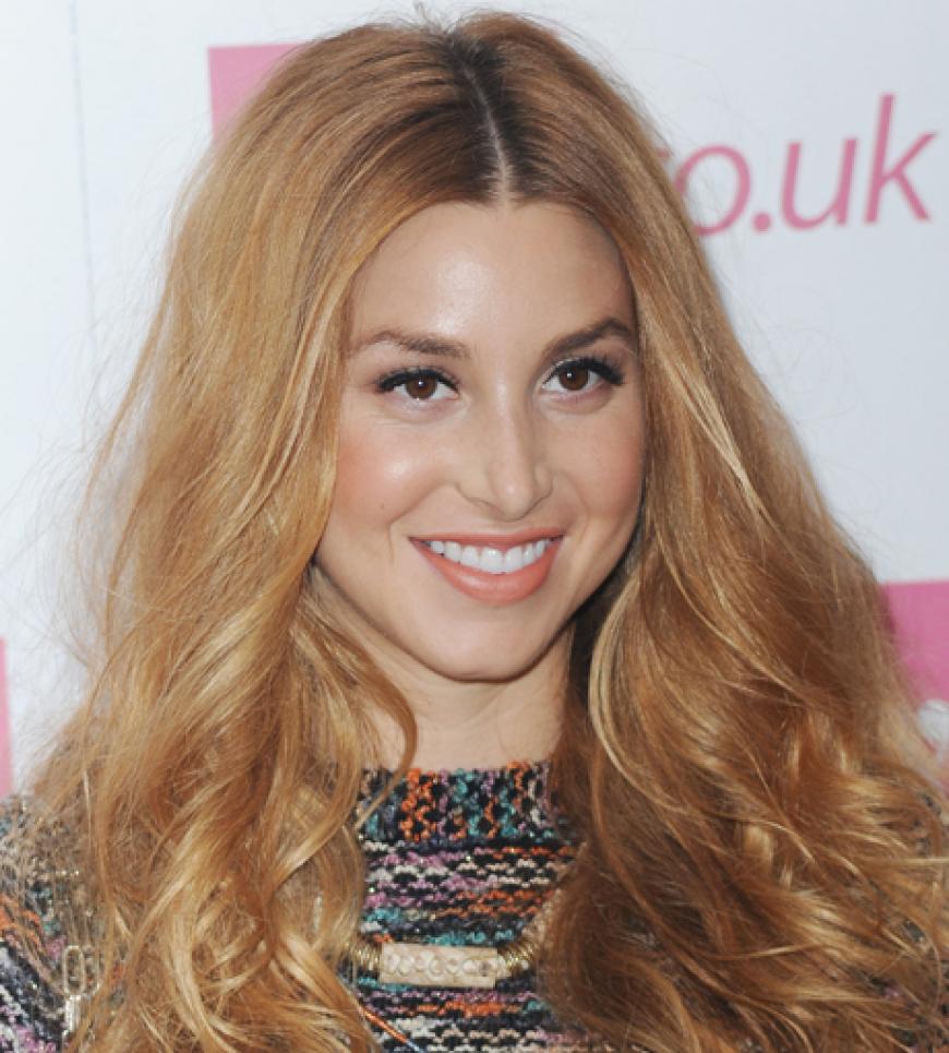 Die Fashion Week in London zieht reichlich Promis an: It-Girl und Designerin Whitney Port reiste extra aus den USA an