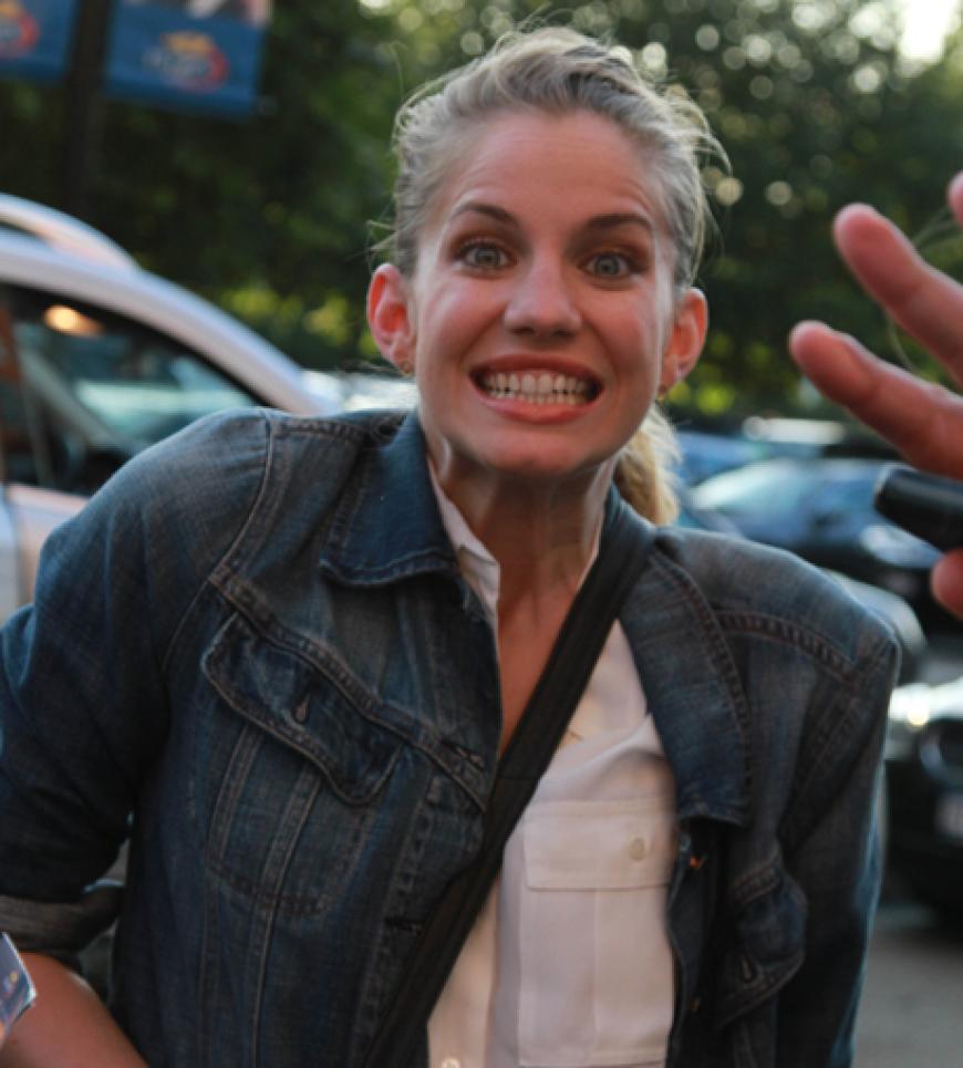 Auch um seine Filmpartnerin Anna Chlumsky ist es still. Sie taucht immer mal wieder im Fernsehen auf - und zeigt sich ab und an auf Promi-Events