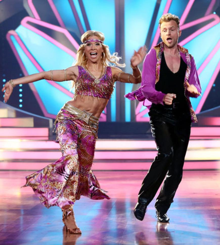 Diesmal performten die Kandidaten zu ihrem Lieblingssong: Tanja und Willi mit ihrem Freestyle zu 'I will survive'