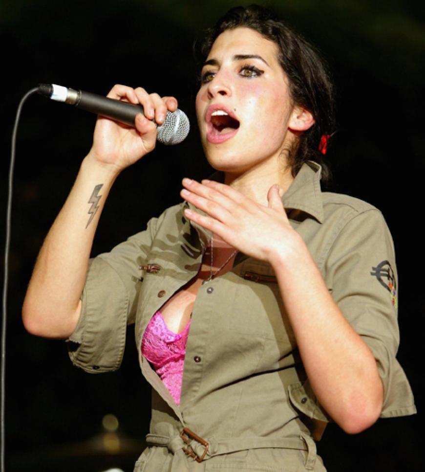 Amy Winehouse vor ihrem großen Absturz, aus dem sie nie wieder herausfand.