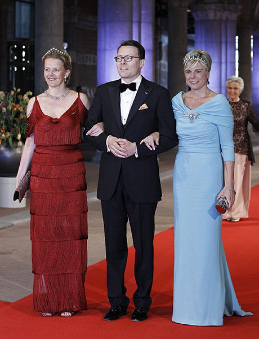 Hahn im Korb: Prinz Constantin der Niederlande mit Prinzessin Laurentien der Niederlanden und Prinzessin Mabel, deren Ehemann Prinz Friso nach einem Skiunfall im Februar 2012 noch immer im Koma liegt´