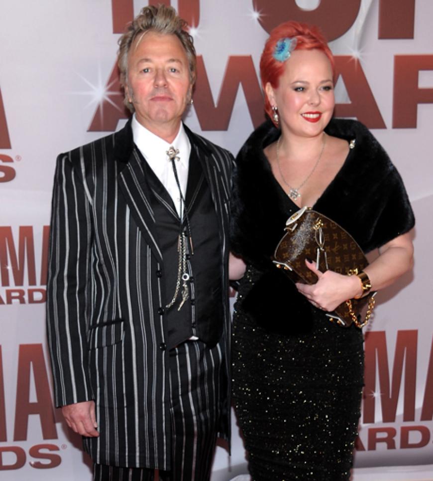 Brian Setzer und Julie Reiten