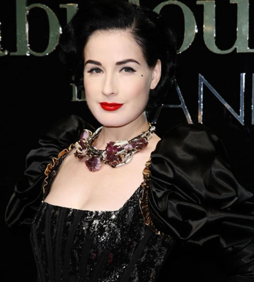 Burlesque-Tänzerin Dita von Teese ist ein treuer Fan von D&G