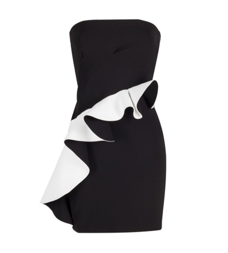 Ein ganz ähnliches Kleid gibt es aktuell bei Zara für ca. 80 Euro