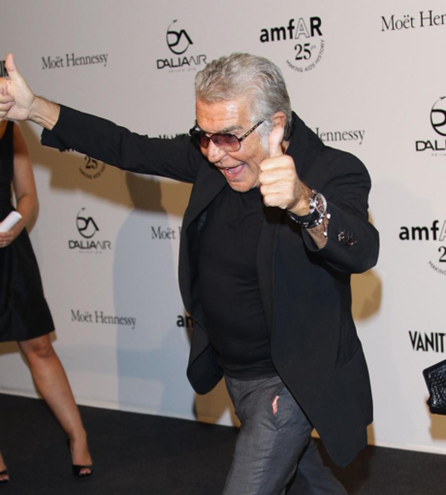 Ausgelassen und gut drauf: Designer Roberto Cavalli