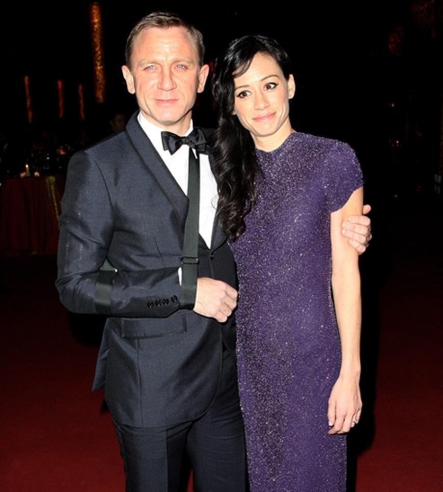 Satsuki Mitchell, Daniel Craig